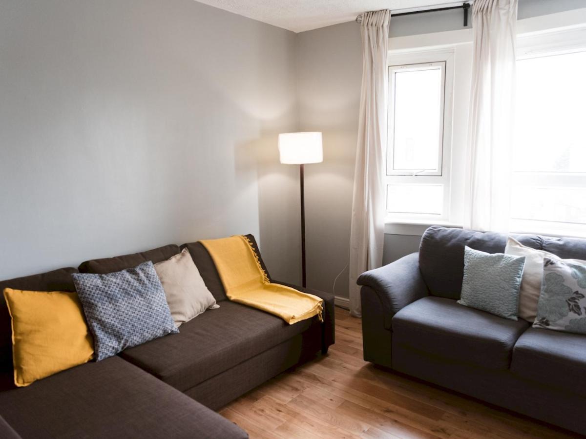 Pass The Keys Cozy Two Bed Flat Near Glasgow Airport & Paisley Buitenkant foto