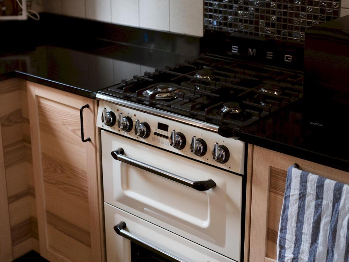 Pass The Keys Cozy Two Bed Flat Near Glasgow Airport & Paisley Buitenkant foto
