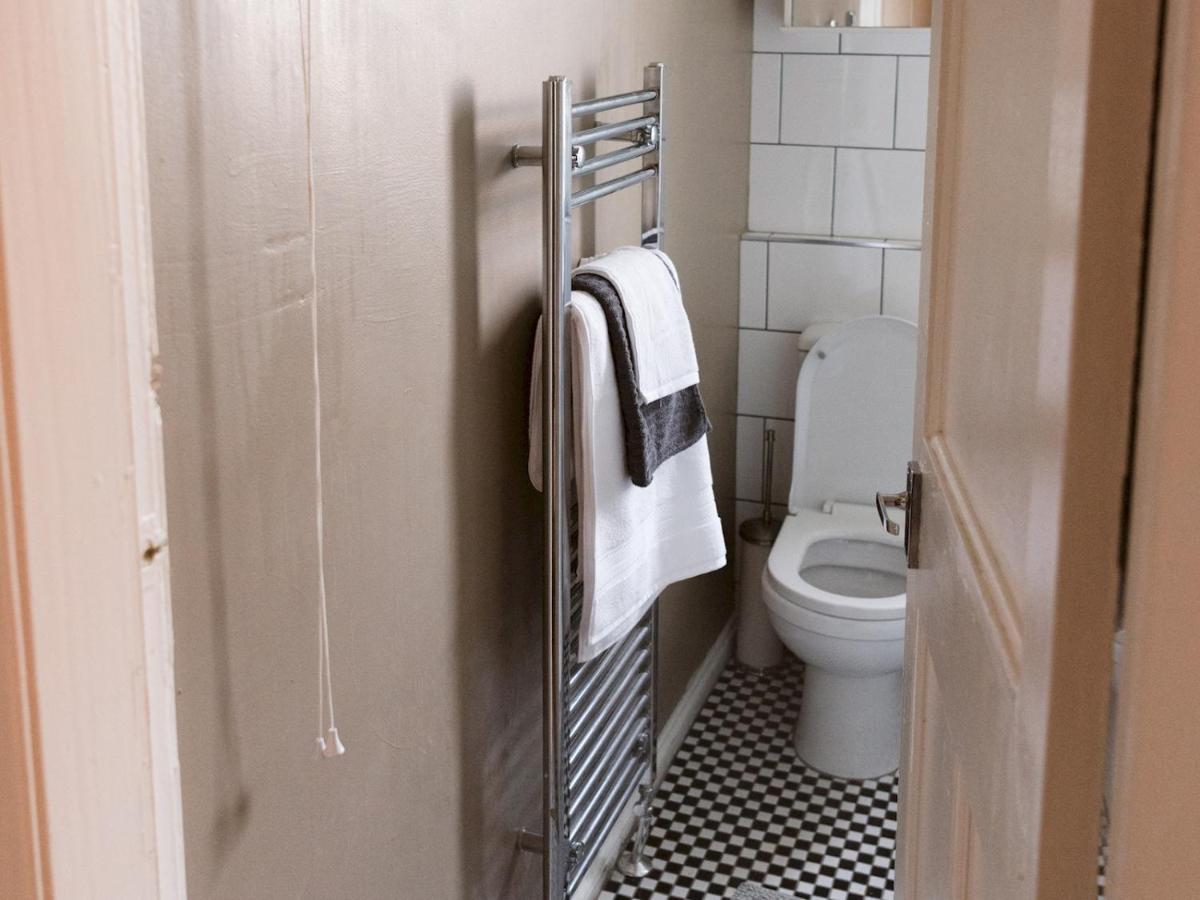 Pass The Keys Cozy Two Bed Flat Near Glasgow Airport & Paisley Buitenkant foto